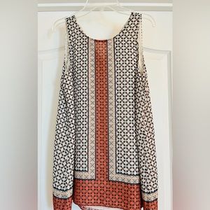 Max Studios Small top